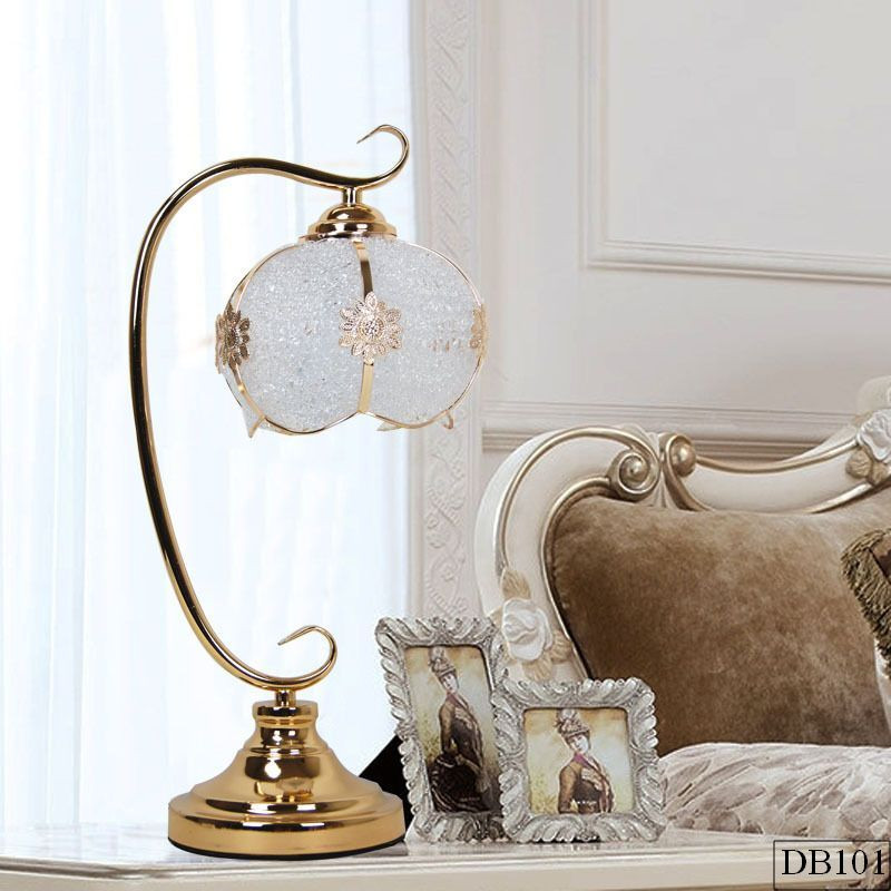 den-ban-tan-co-dien-db101-2