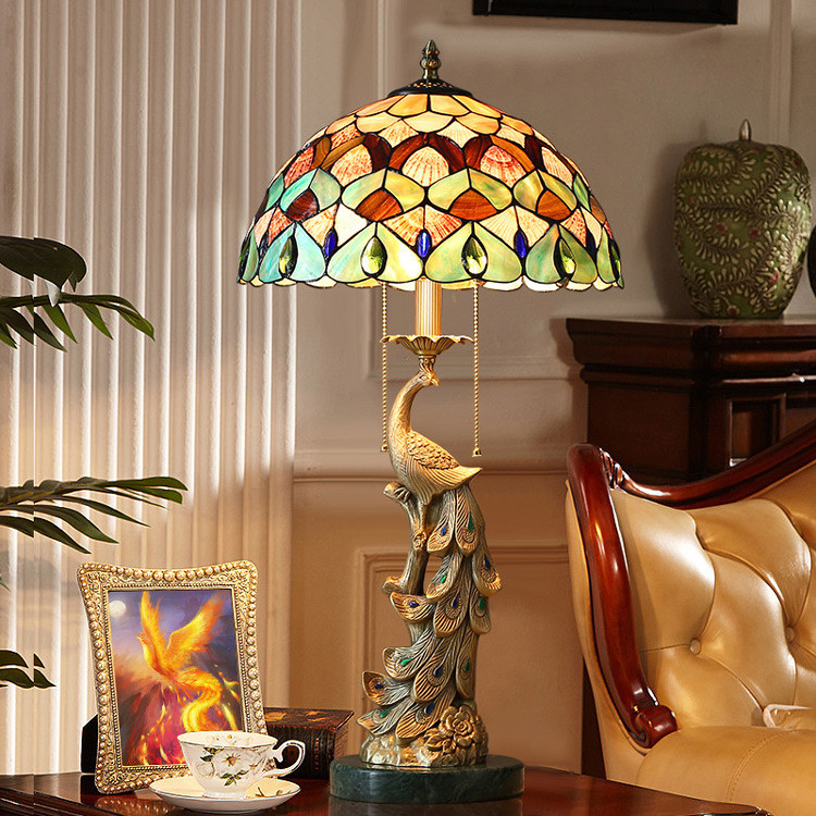 den-ban-tiffany-otan-hinh-con-cong-db72-1