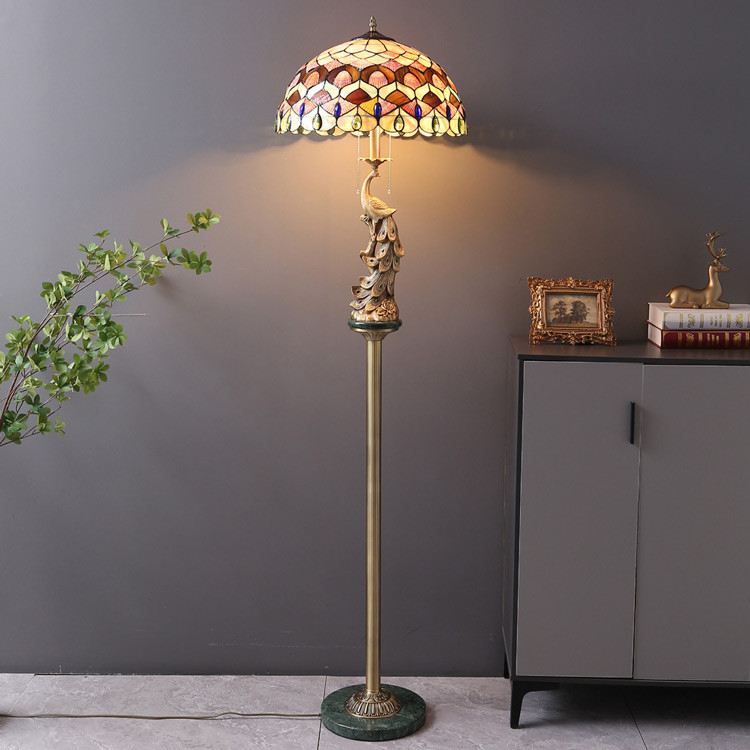 den-ban-tiffany-otan-hinh-con-cong-db72-7