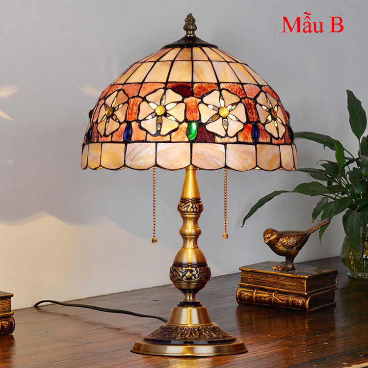 den-ban-trang-tri-tiffany-kaza-db71-mau-b