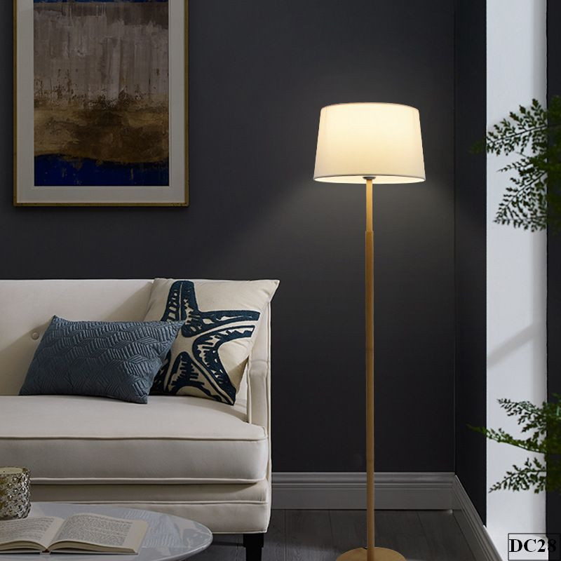 den-cay-dung-bang-go-woodz-dc28