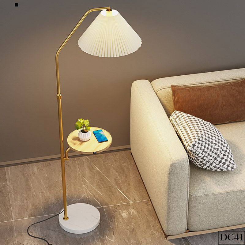 den-cay-dung-trang-tri-phong-khach-utami-dc41-hoaianvendor-3