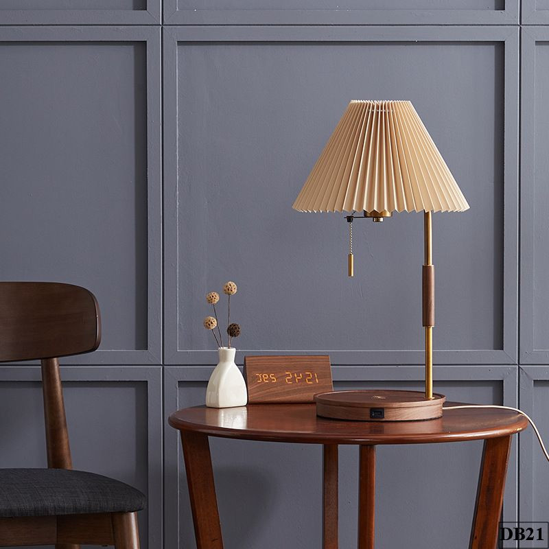 den-de-ban-bac-au-dep-futo-db21-5