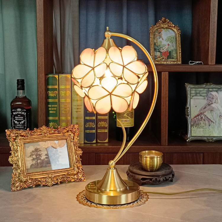 den-de-ban-bang-dong-dep-db85-hoaianvendor-8