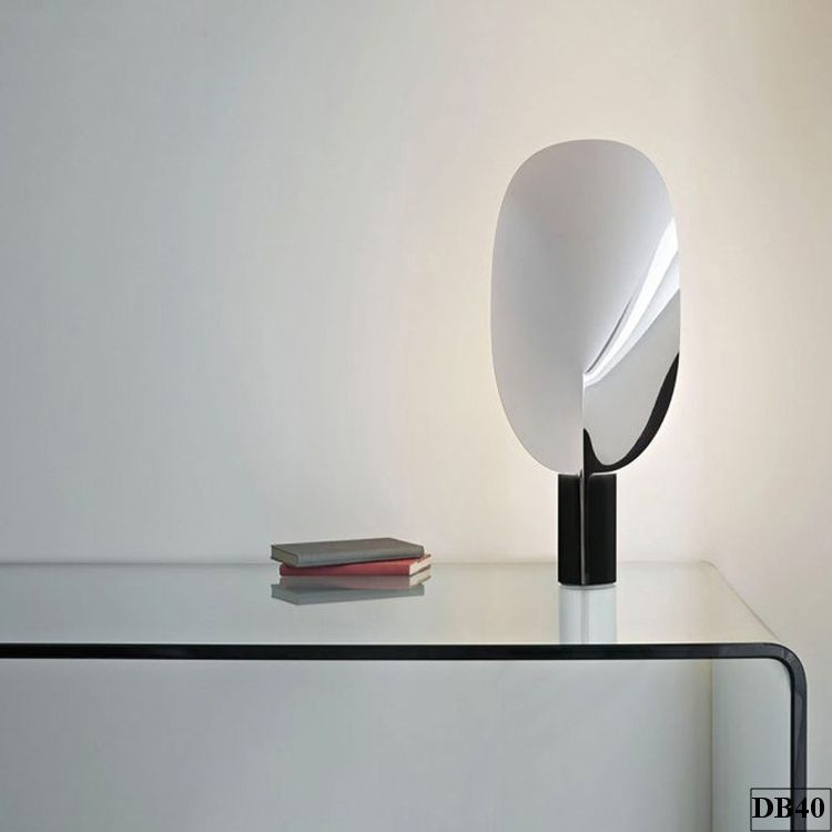 den-de-ban-hinh-chiec-la-ame-db40