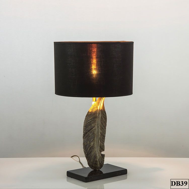 den-de-ban-phong-khach-sofa-kyoku-db39