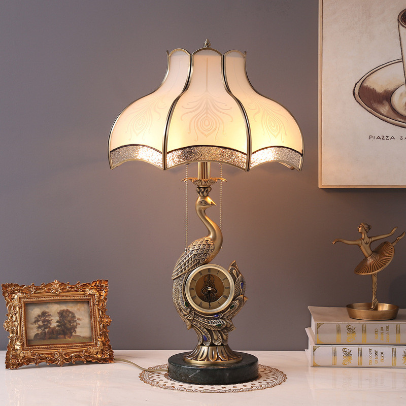 den-de-ban-tiffany-latri-py-db82