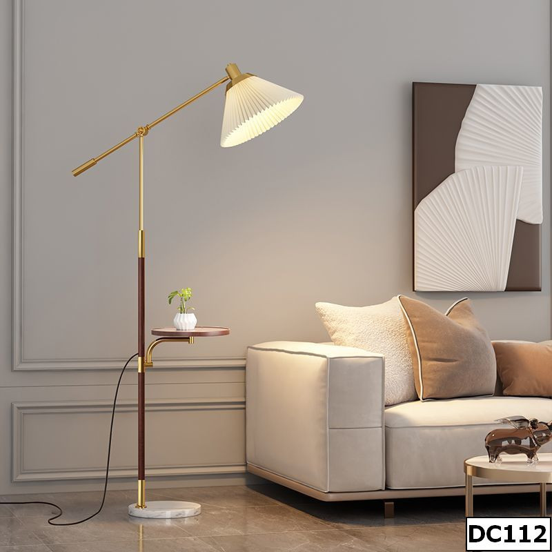 den-cay-doc-sach-co-ke-de-ban-mira-stand-dc112-hoaianvendor-4