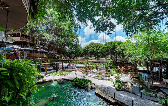 mau-thiet-ke-quan-cafe-ngoai-troi-co-ho-ca-coi